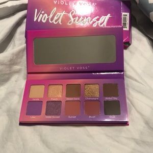 Violet Voss Eye shadow palette